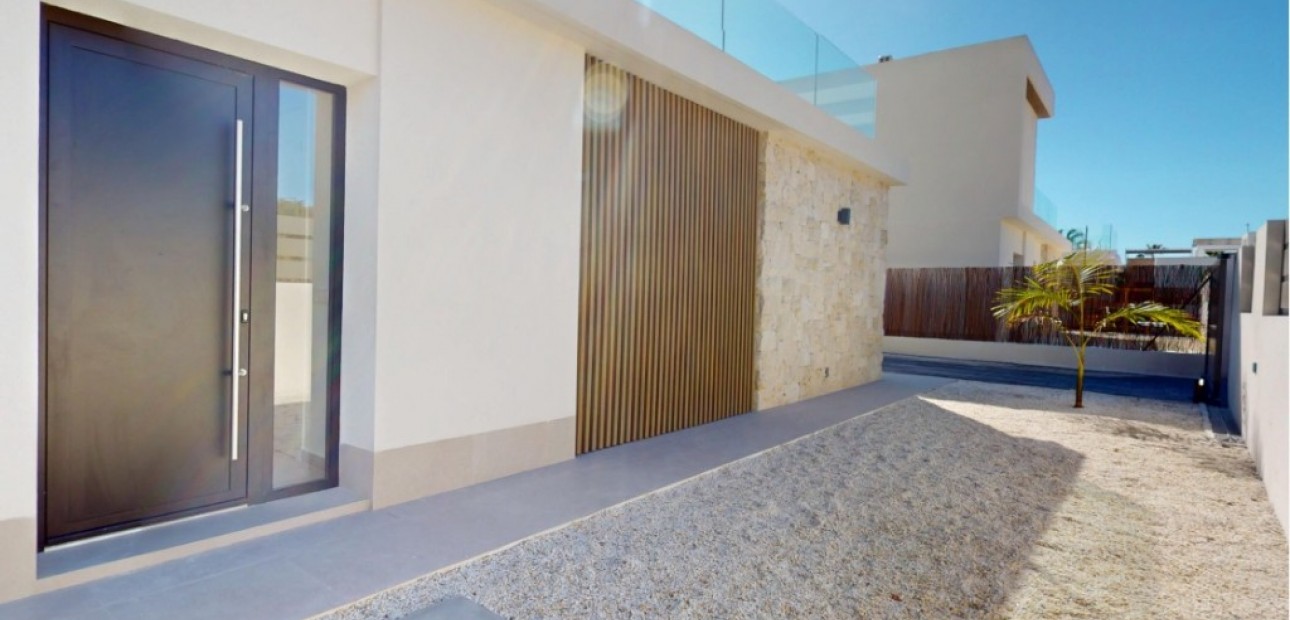 Nieuwbouw - Villa -
Costa Blanca - Orihuela Costa