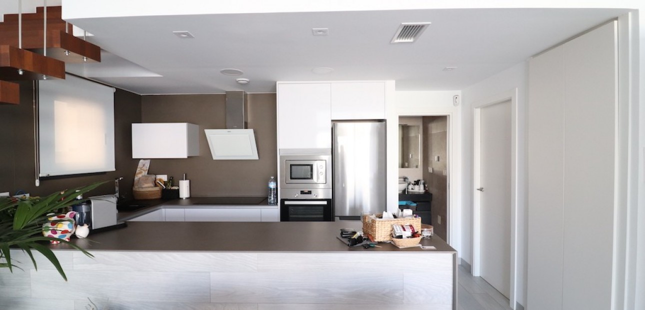 Herverkoop - Villa -
Cabo Roig - Lomas de Cabo Roig