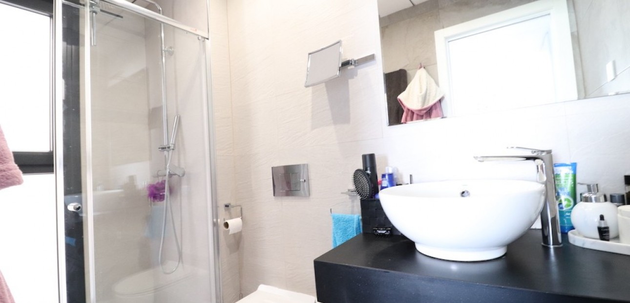 Herverkoop - Villa -
Cabo Roig - Lomas de Cabo Roig