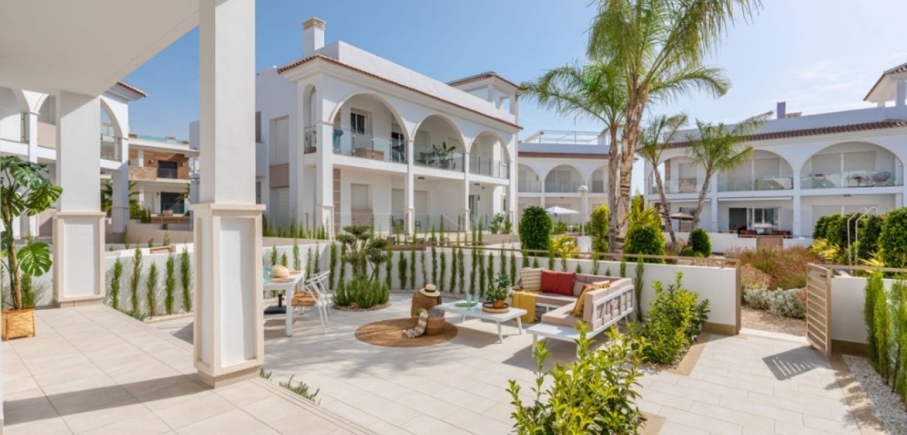 Nieuwbouw - Herenhuis -
Ciudad Quesada