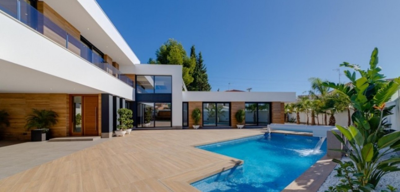 Nieuwbouw - Villa -
Ciudad Quesada