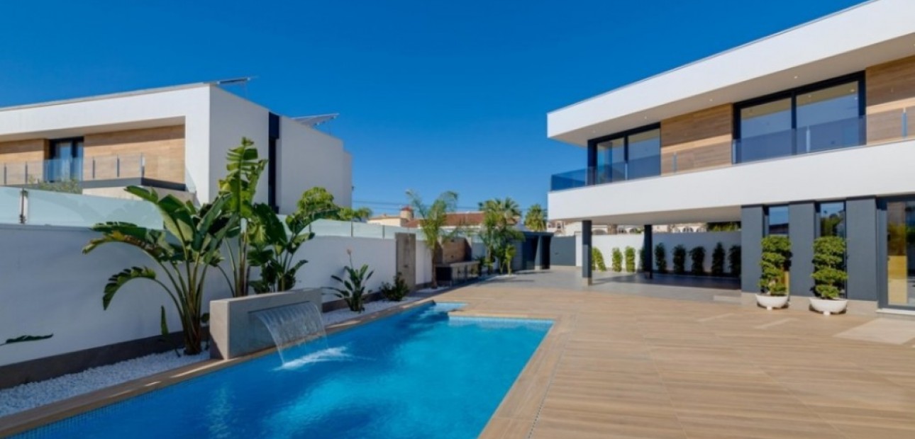 Nieuwbouw - Villa -
Ciudad Quesada