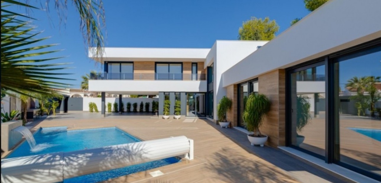 Nieuwbouw - Villa -
Ciudad Quesada