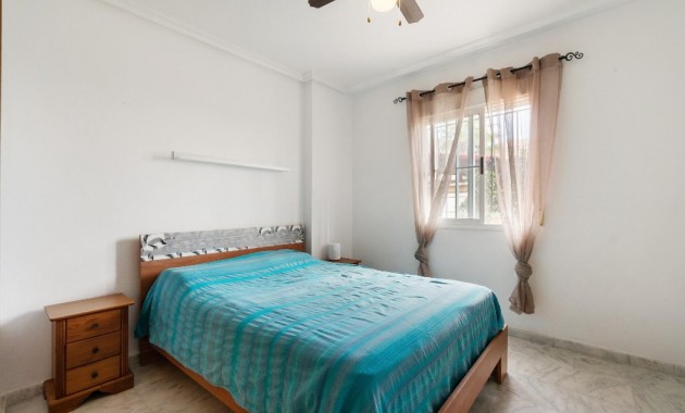 Sale - Villa -
Orihuela Costa