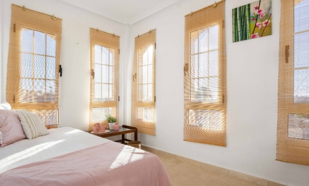 Herverkoop - Villa -
La Florida