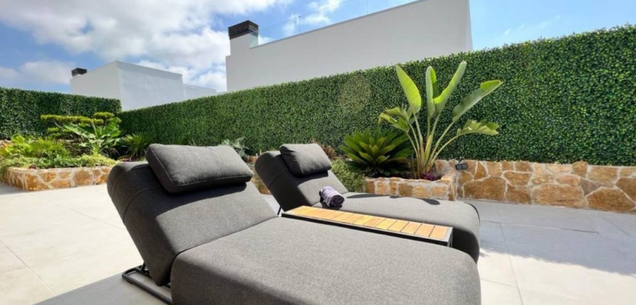 Venta - Villa -
Finestrat