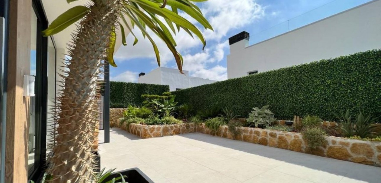 Venta - Villa -
Finestrat