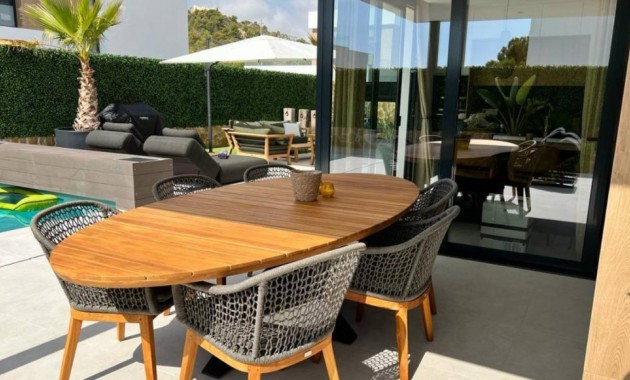 Venta - Villa -
Finestrat