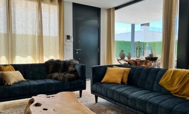 Venta - Villa -
Finestrat