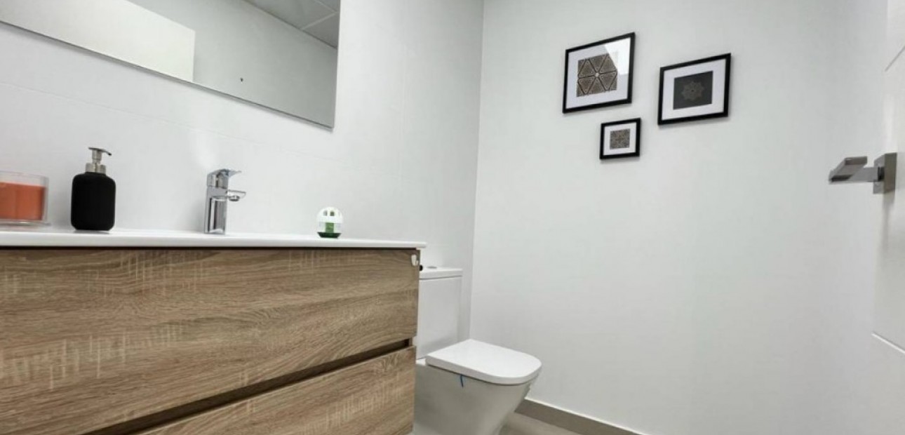 Venta - Villa -
Finestrat