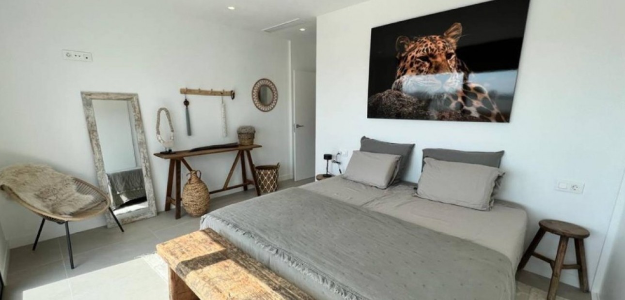 Venta - Villa -
Finestrat