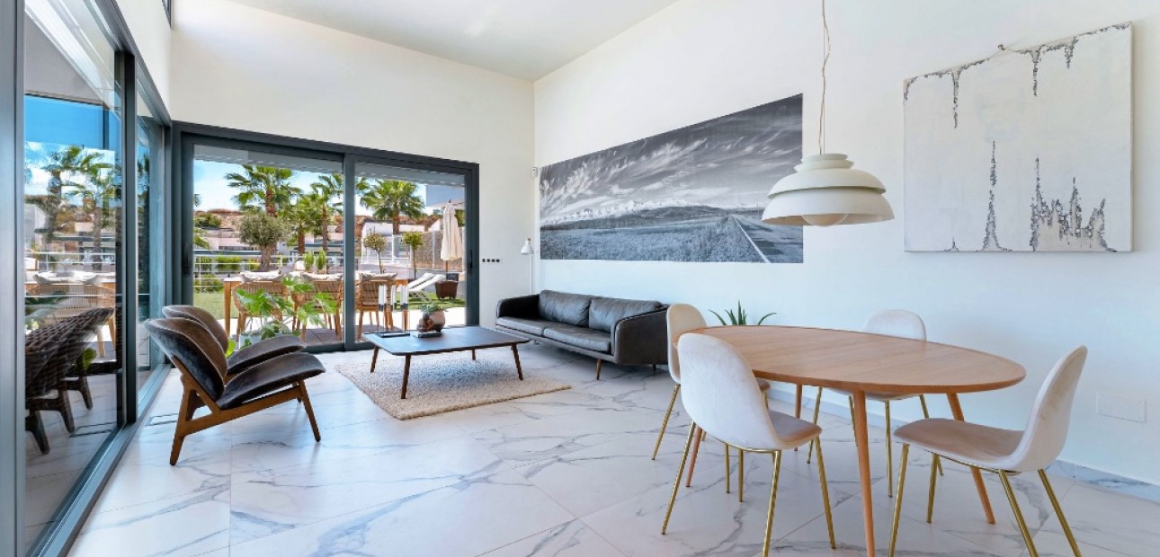 Venta - Villa -
San Miguel de Salinas