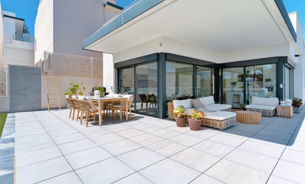 Venta - Villa -
San Miguel de Salinas