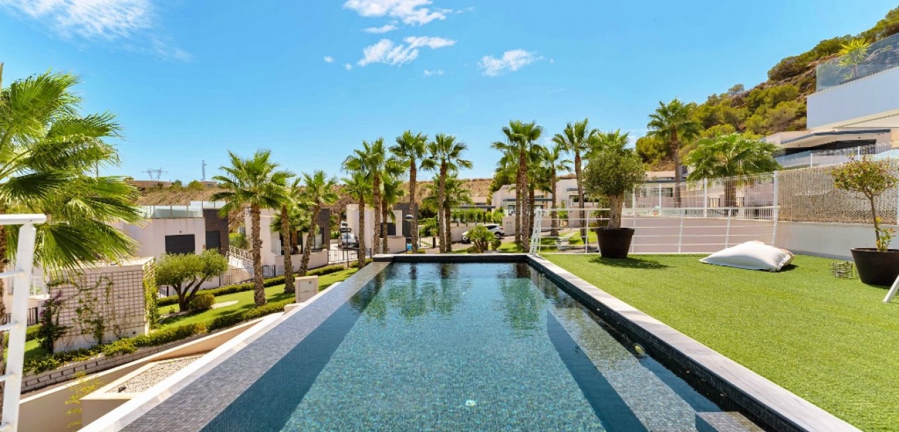 Venta - Villa -
San Miguel de Salinas