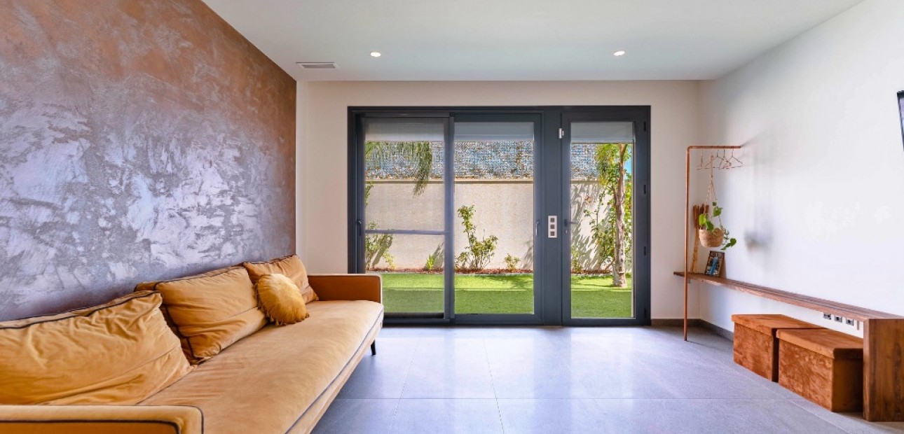 Venta - Villa -
San Miguel de Salinas