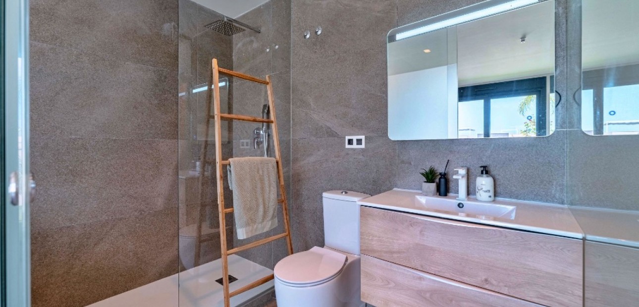 Venta - Villa -
San Miguel de Salinas