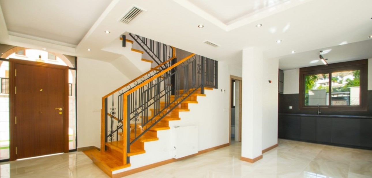 Nieuwbouw - Villa -
Finestrat