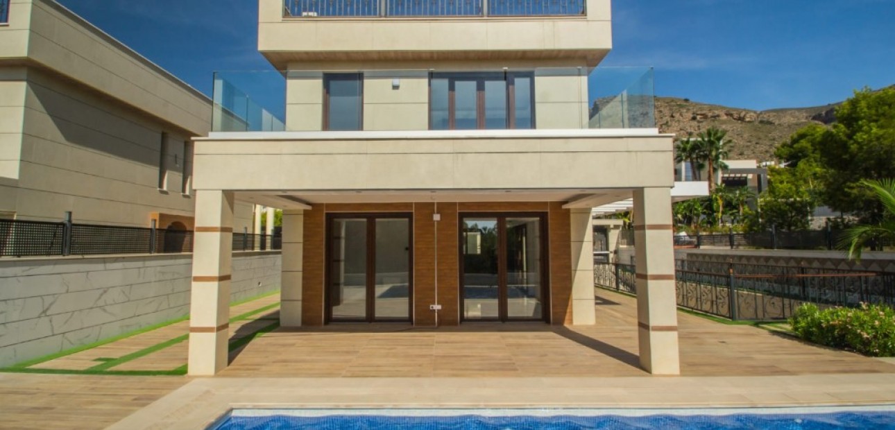 Nieuwbouw - Villa -
Finestrat