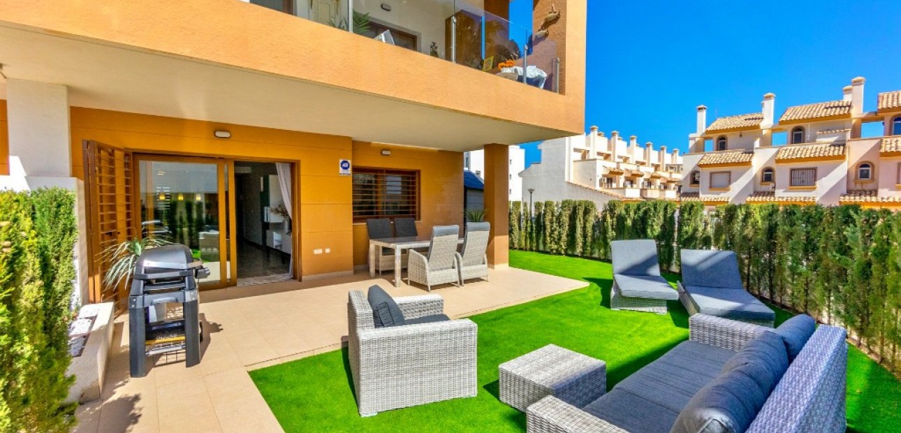 Sale - Apartment / flat -
Villamartín