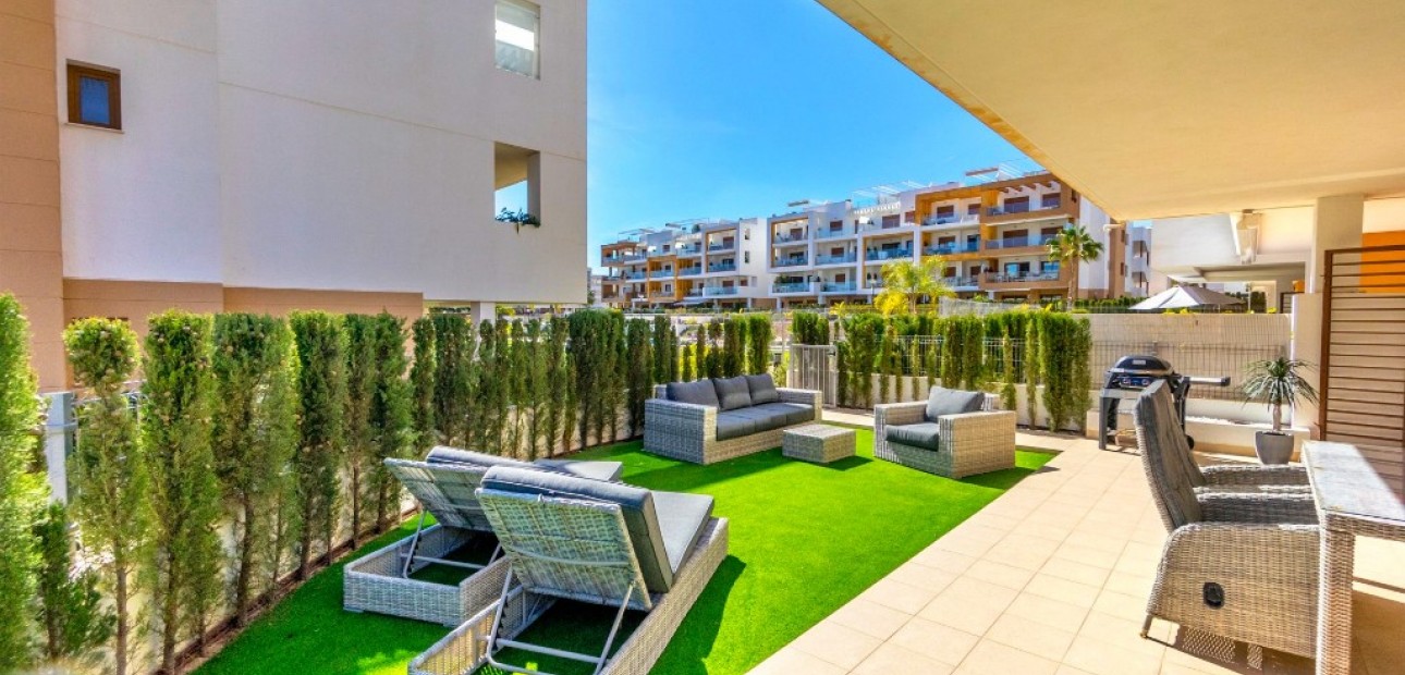 Sale - Apartment / flat -
Villamartín