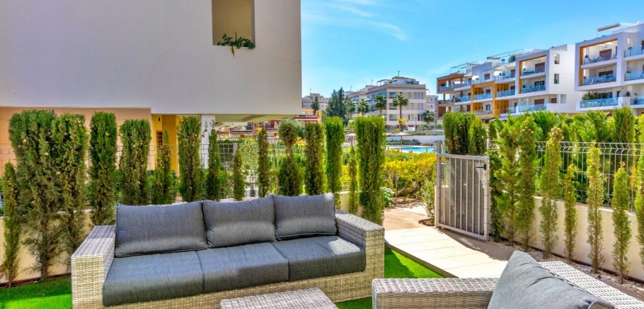 Sale - Apartment / flat -
Villamartín