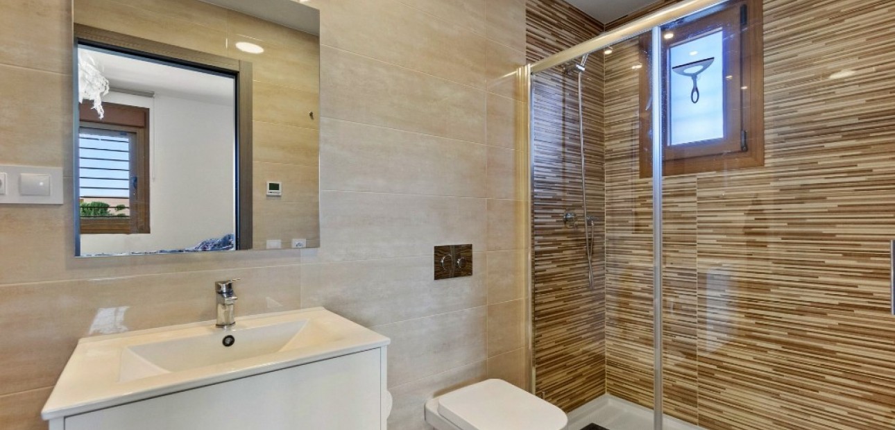 Sale - Apartment / flat -
Villamartín