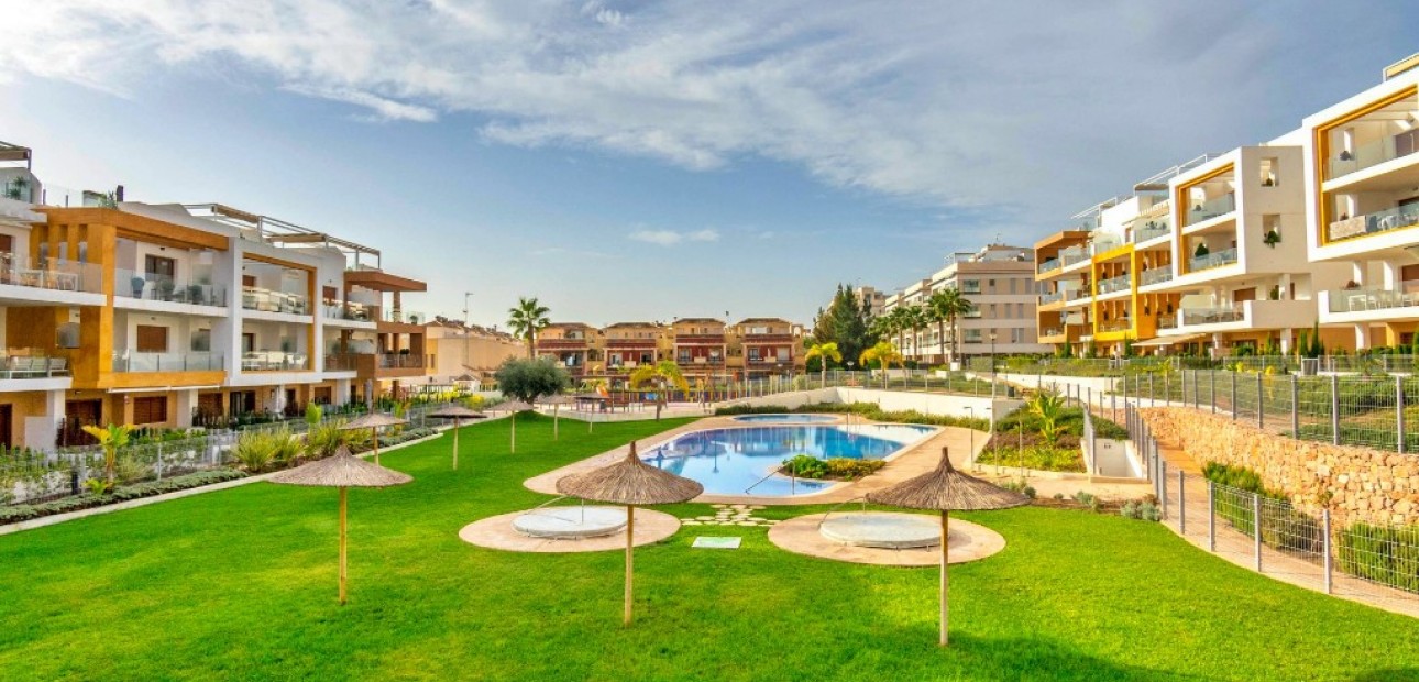 Sale - Apartment / flat -
Villamartín