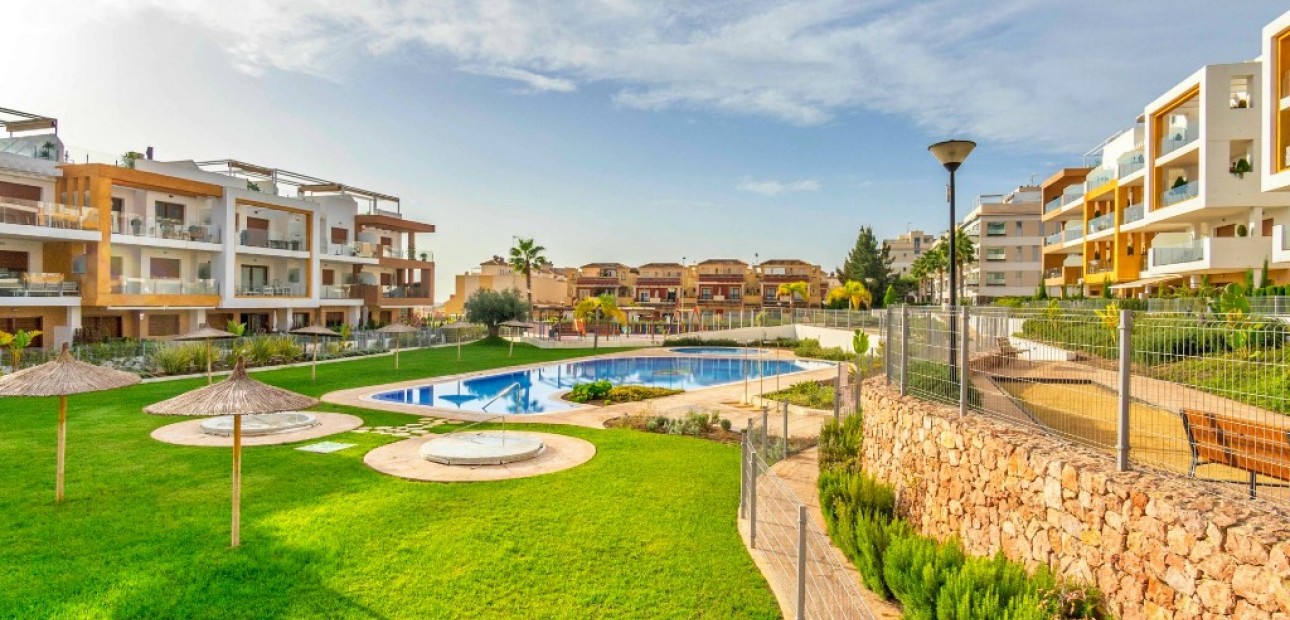 Sale - Apartment / flat -
Villamartín