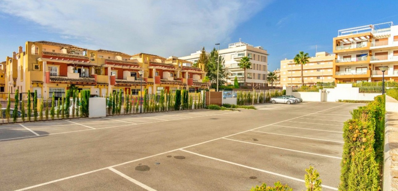 Sale - Apartment / flat -
Villamartín