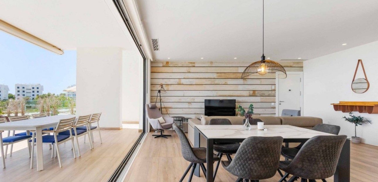 Herverkoop - Appartement / flat -
Las Colinas - Las Colinas Golf