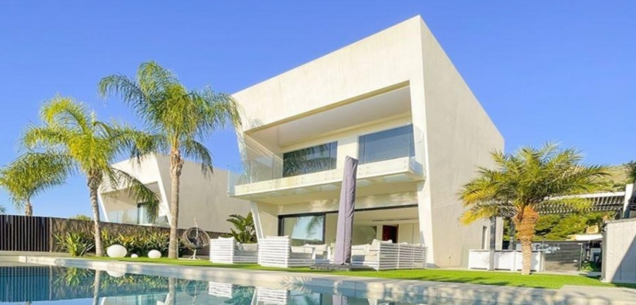 Nieuwbouw - Villa -
Finestrat