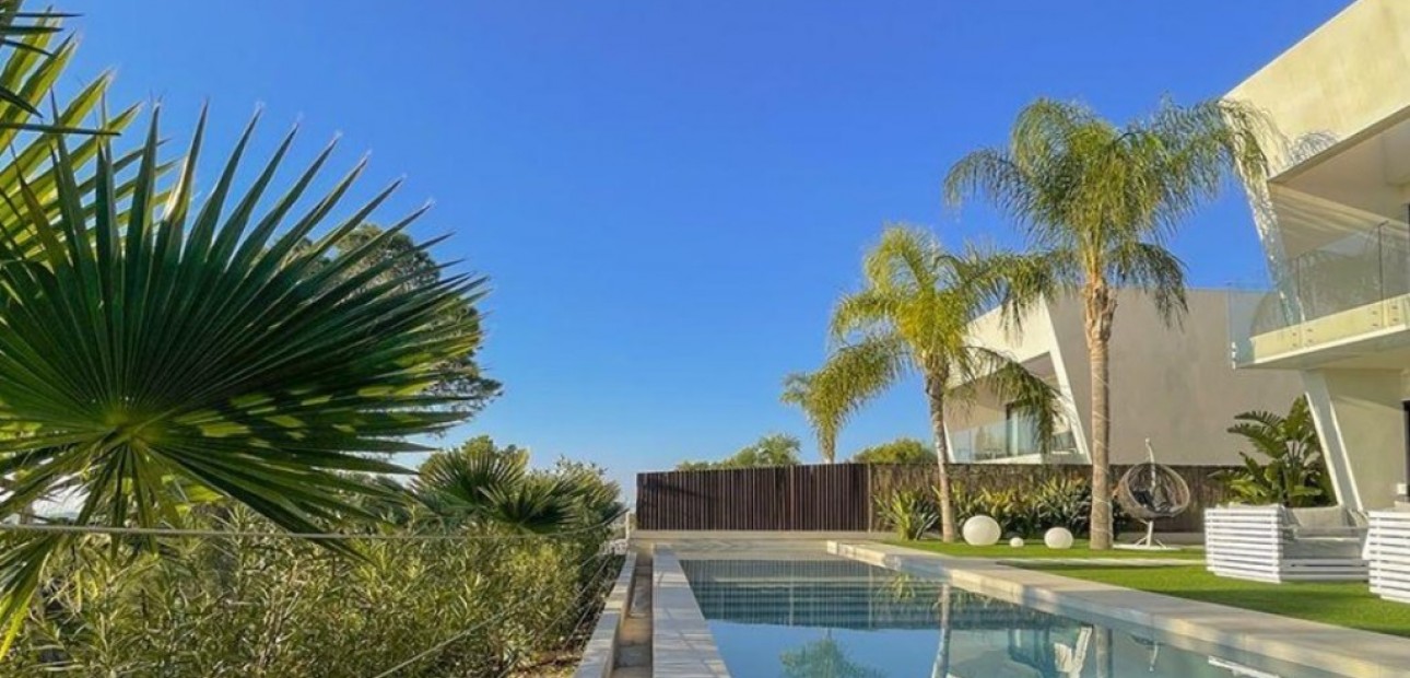 Nieuwbouw - Villa -
Finestrat