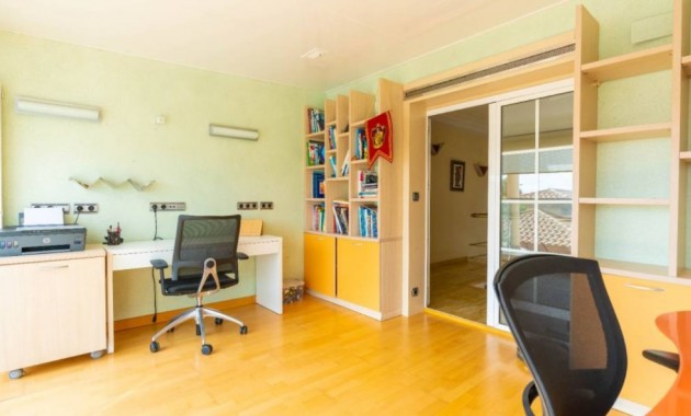 Herverkoop - Villa -
Torrevieja - Aguas Nuevas