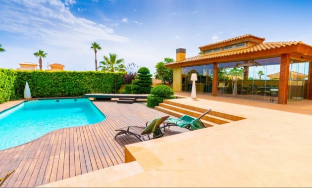 Herverkoop - Villa -
Torrevieja - Aguas Nuevas