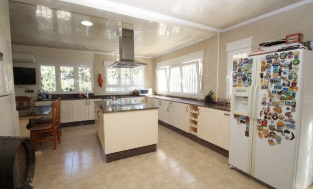 Herverkoop - Villa -
Cabo Roig