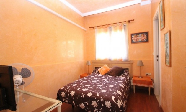 Herverkoop - Villa -
Cabo Roig