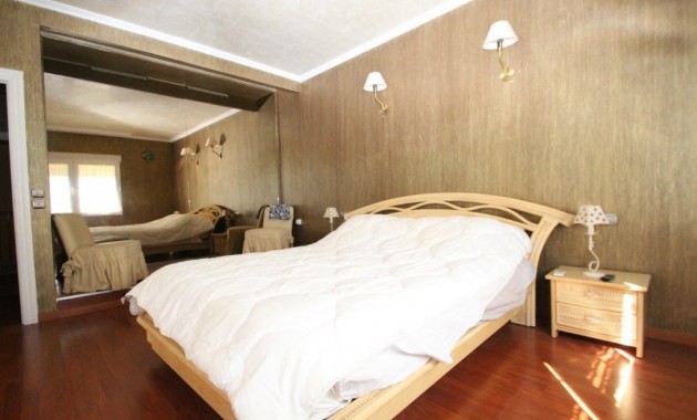 Herverkoop - Villa -
Cabo Roig