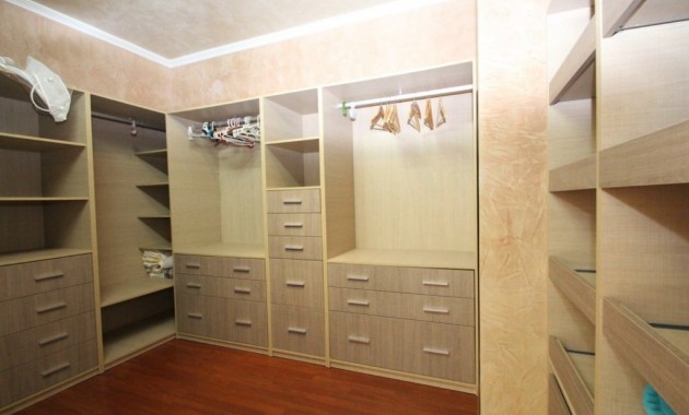 Herverkoop - Villa -
Cabo Roig