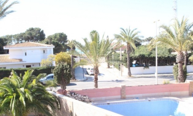 Herverkoop - Villa -
Cabo Roig
