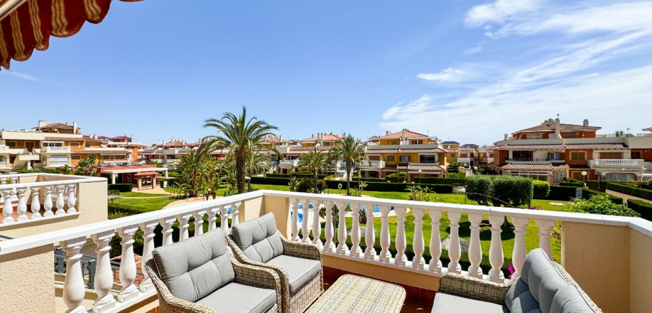Vakantie verhuur - Appartement / flat -
Playa Flamenca - Zeniamar