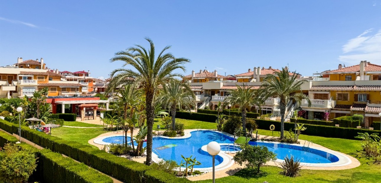 Vakantie verhuur - Appartement / flat -
Playa Flamenca - Zeniamar