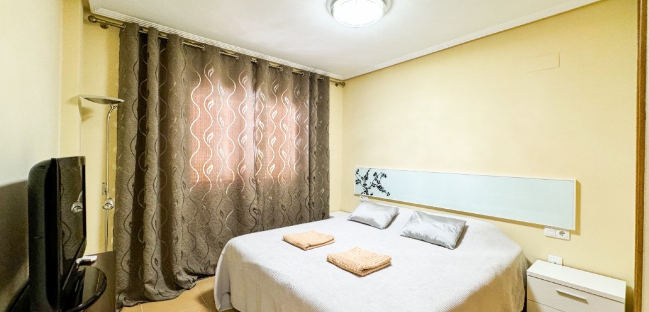 Vakantie verhuur - Appartement / flat -
Playa Flamenca - Zeniamar