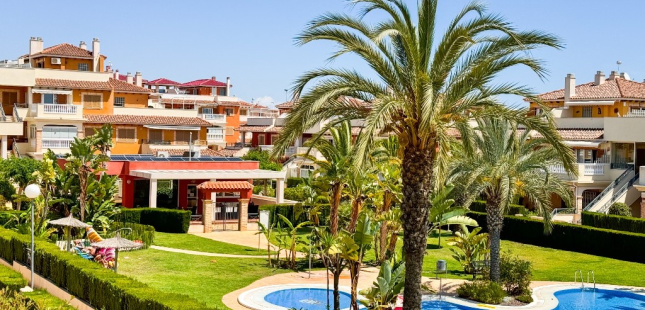 Vakantie verhuur - Appartement / flat -
Playa Flamenca - Zeniamar