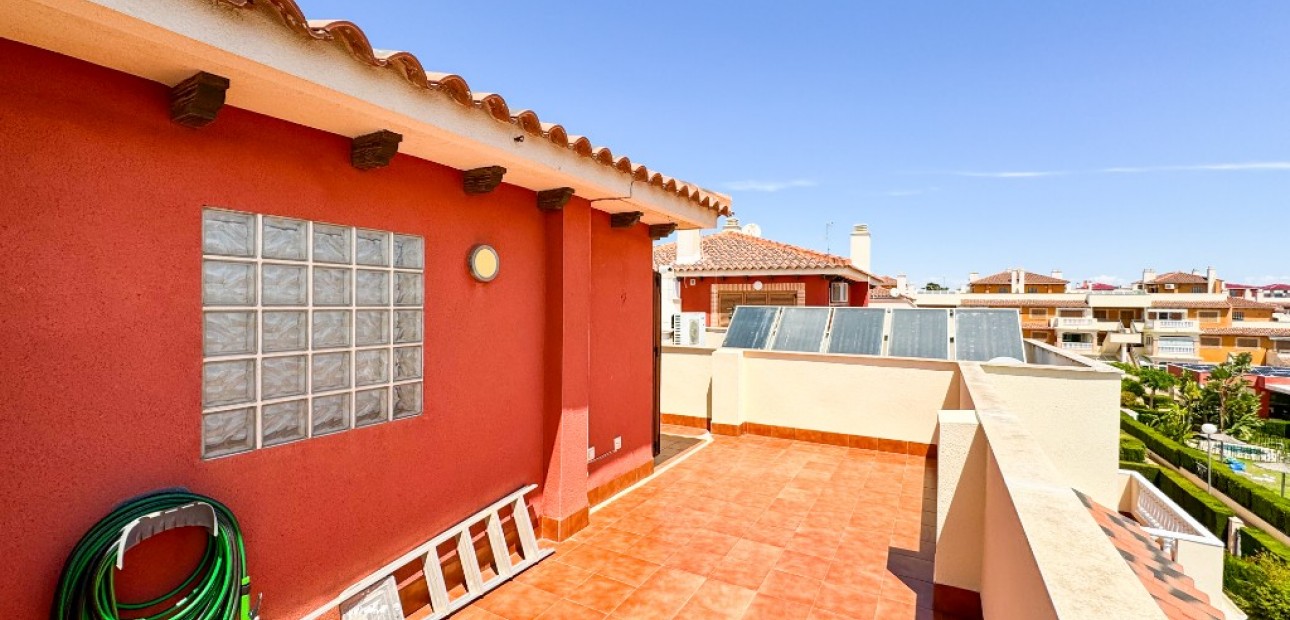 Vakantie verhuur - Appartement / flat -
Playa Flamenca - Zeniamar
