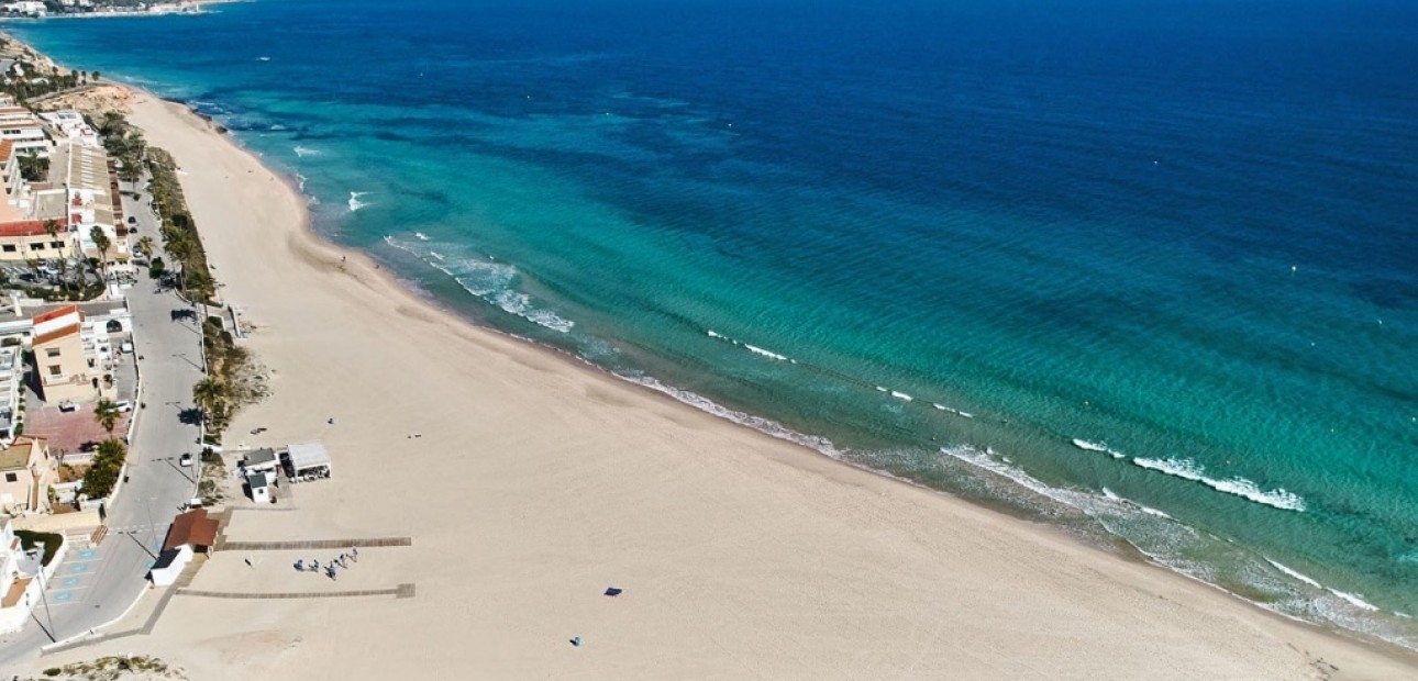 Herverkoop - Appartement / flat -
Mil Palmeras