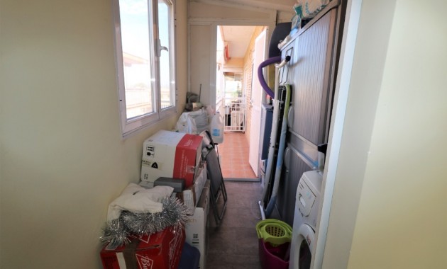 Venta - Apartamento / piso -
Torrevieja