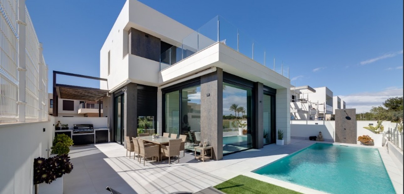 Nieuwbouw - Villa -
Lo Romero