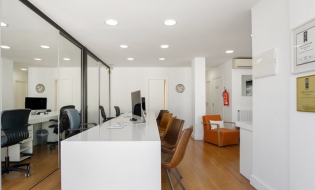 Herverkoop - Reclame -
Torrevieja