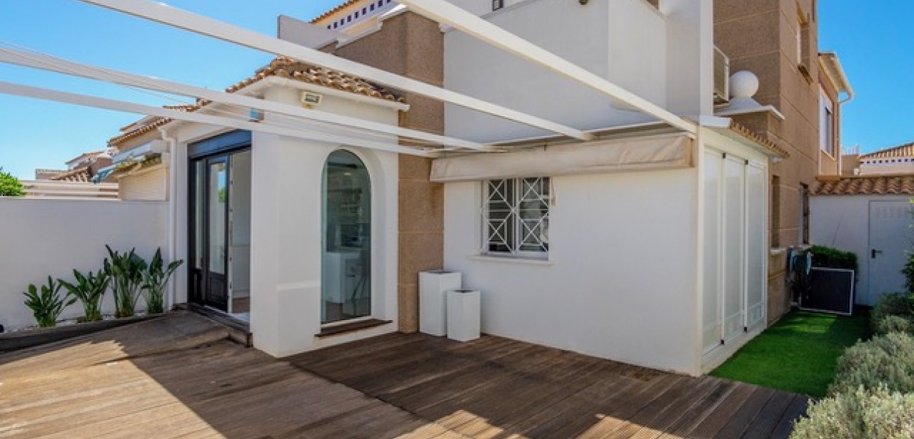 Herverkoop - Reclame -
Torrevieja