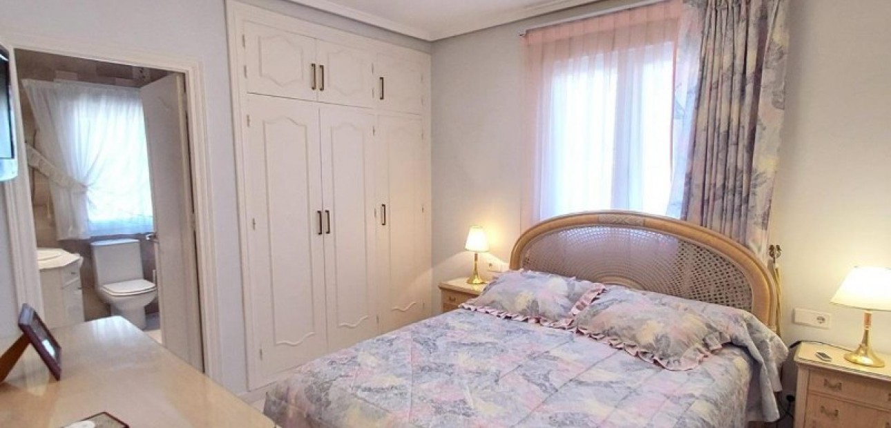 Sale - Villa -
Campoamor